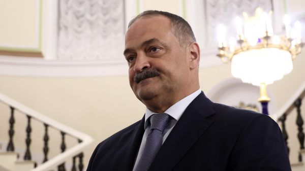 Президент РФ В. Путин провел заседание президиума Госсовета по транспорту