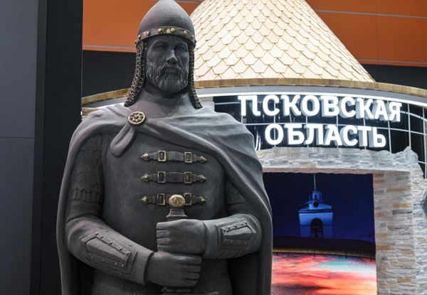 Подготовка к выставке-форуму Россия на ВДНХ
