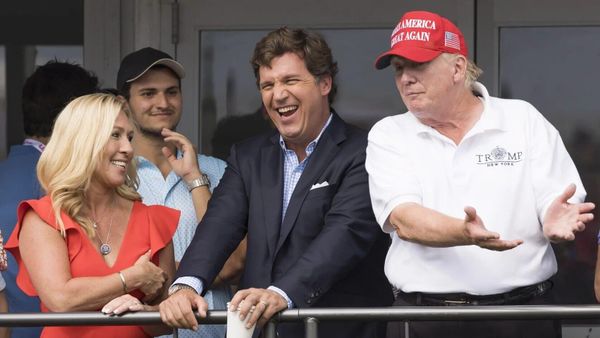 Трамп и Такер Карлсон