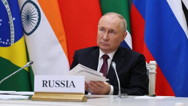 Президент РФ В. Путин принял участие во внеочередном саммите БРИКС по палестино-израильскому конфликту