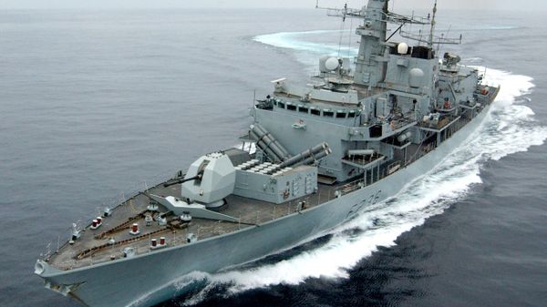 HMS Montrose фрегат Монтроз