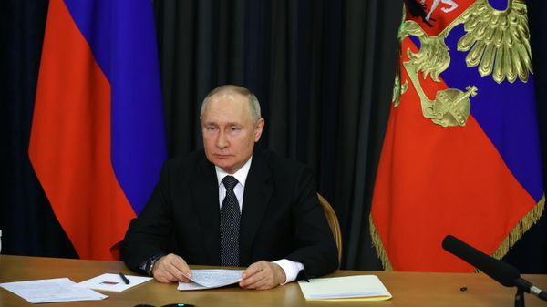 Президент РФ В. Путин принял участие в пленарном заседании Всемирного русского народного собора