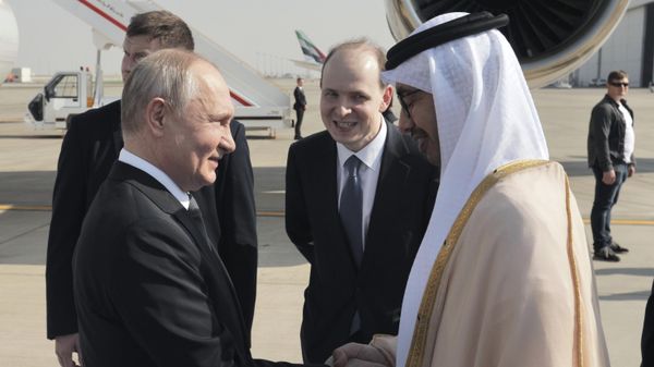 Визит президента РФ В. Путина в ОАЭ