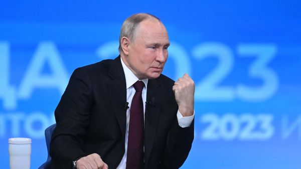 Прямая линия и большая пресс-конференция президента РФ В. Путина