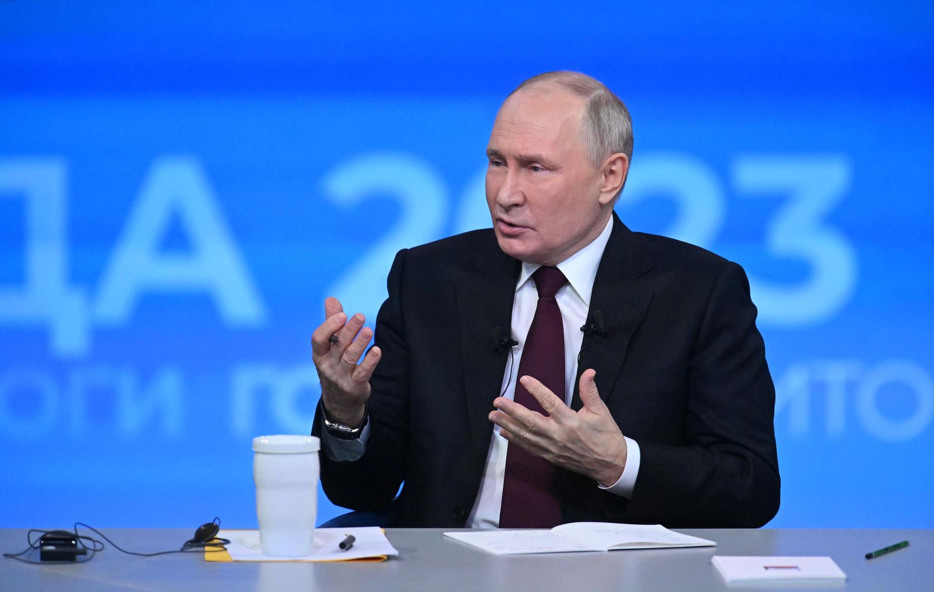 Прямая линия и большая пресс-конференция президента РФ В. Путина - РИА Новости, 1920, 14.12.2023