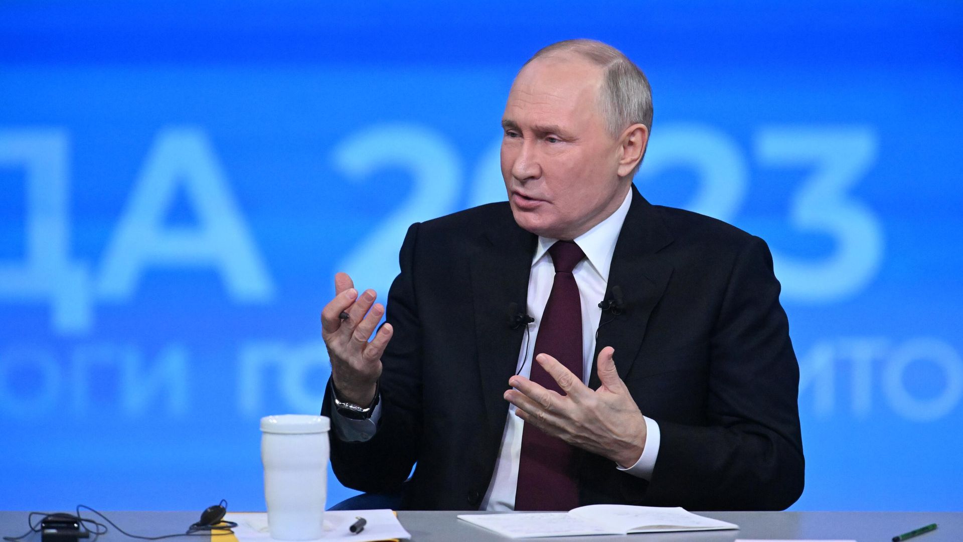 Прямая линия и большая пресс-конференция президента РФ В. Путина - РИА Новости, 1920, 14.12.2023