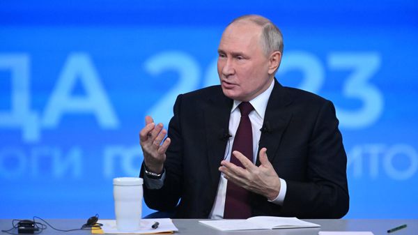Прямая линия и большая пресс-конференция президента РФ В. Путина