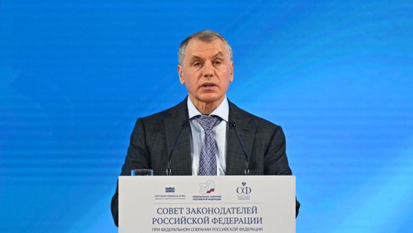 Президент РФ В. Путин принял участие в заседании Совета законодателей РФ