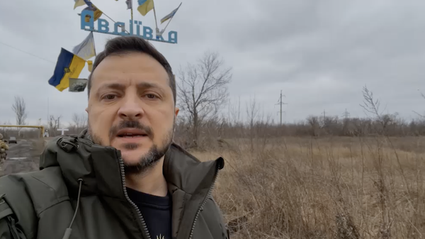 Зеленский на окраине Авдеевки Зеленский на окраине Авдеевки