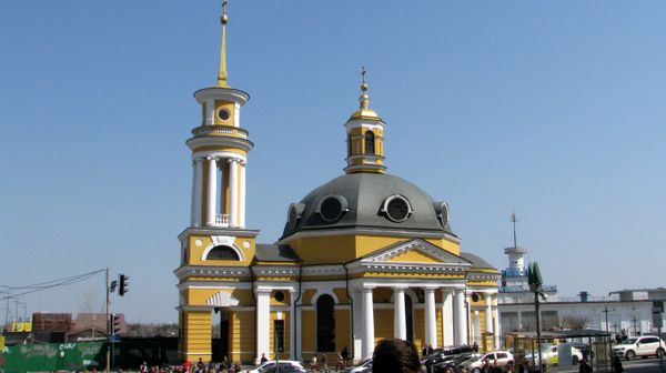 Рождественская церковь на Подоле в Киеве (фото 2018 года)