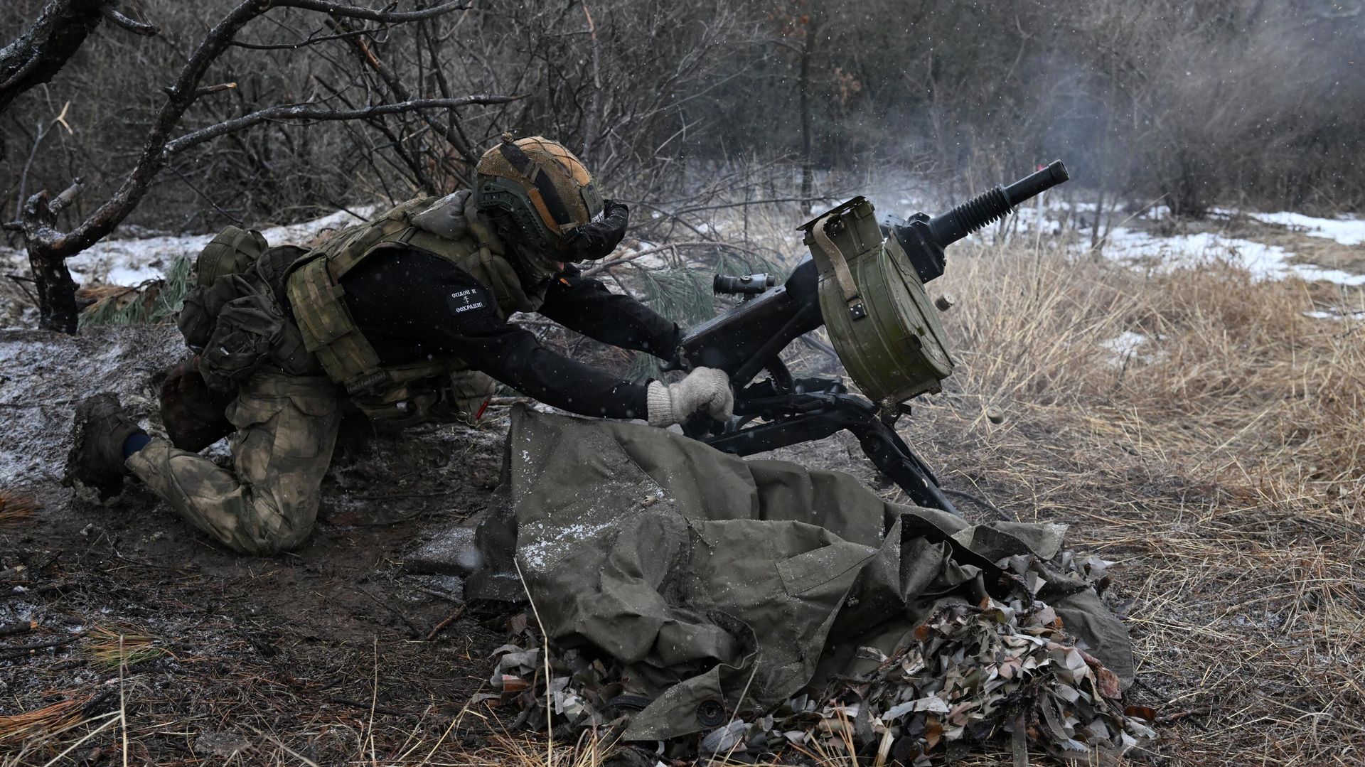 Боевая работа гвардейской 200-й мотострелковой бригады Северного флота в зоне СВО - РИА Новости, 1920, 30.04.2024