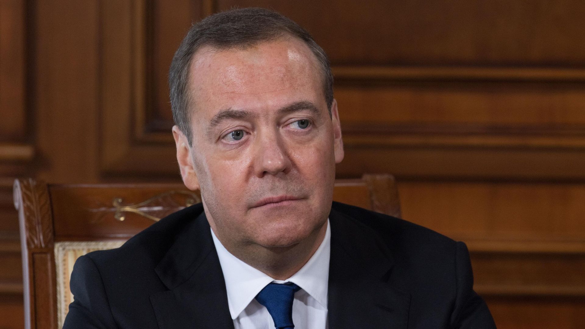 Заместитель председателя Совбеза РФ Д. Медведев дал интервью российским СМИ Заместитель председателя Совбеза РФ Д. Медведев дал интервью российским СМИ - РИА Новости, 1920, 06.06.2024