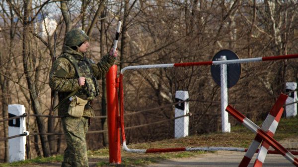 В Приднестровье миротворцев на постах поздравили с Новым годом В Приднестровье миротворцев на постах поздравили с Новым годом