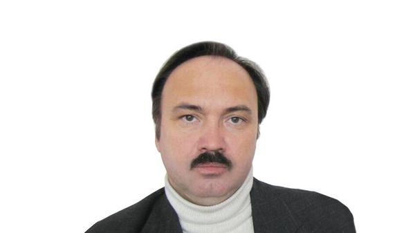 Олег Мазур