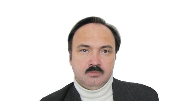 Олег Мазур