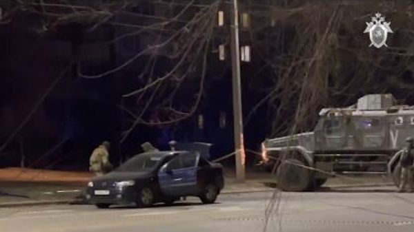 Пять полицейских пострадали в ЛНР при попытке задержать подозреваемого в особо тяжком преступлении