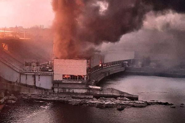 ДнепроГЭС 