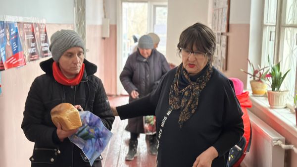 В прифронтовых районах Донецка В прифронтовых районах Донецка