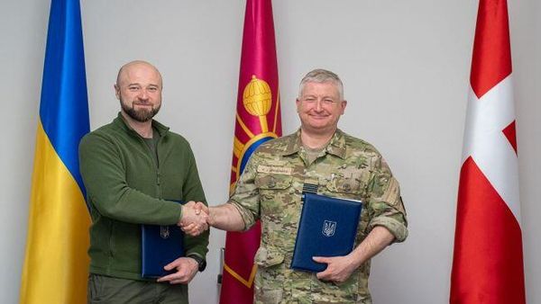 Украина и Дания 