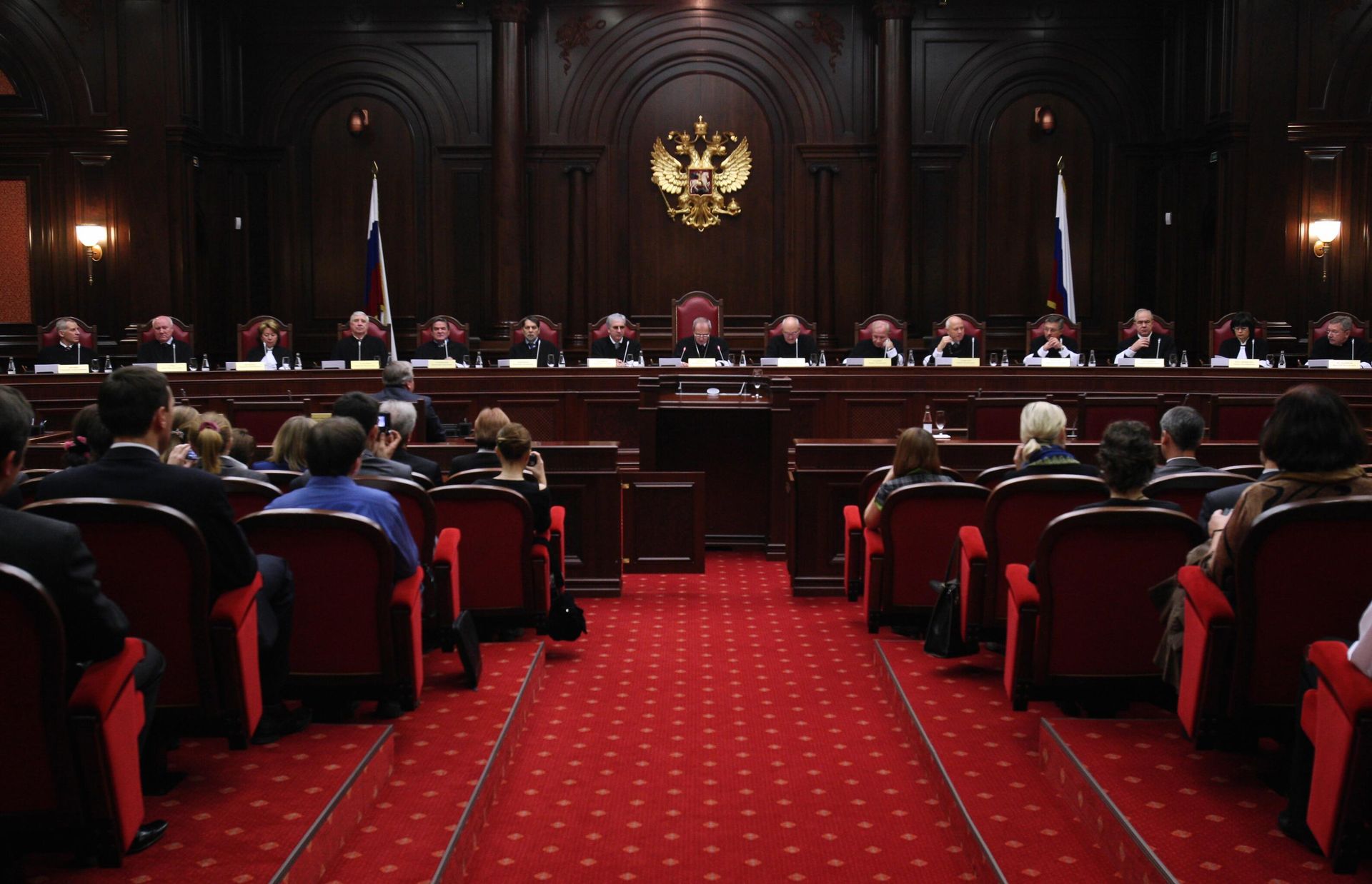 Оглашение постановления по вопросу о применении смертной казни Оглашение постановления по вопросу о применении смертной казни - РИА Новости, 1920, 27.03.2024