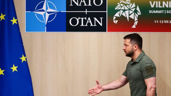 Зеленский в НАТО