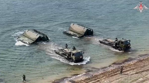 Российские войска готовятся к форсированию водных преград в зоне СВО