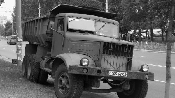 КрАЗ-256Б