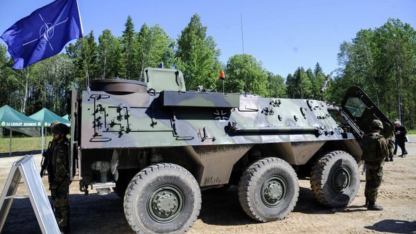 Учения НАТО Saber Strike 2016 в Эстонии Учения НАТО Saber Strike 2016 в Эстонии