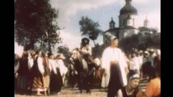 Сорочинская ярмарка (1939). Кадр из фильма Сорочинская ярмарка (1939). Кадр из фильма
