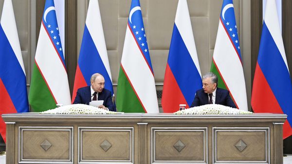 Рабочий визит президента Владимира Путина в Узбекистан. День второй