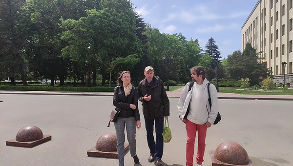 Семен и Екатерина: В Гамбурге много украинских беженцев Семен и Екатерина: В Гамбурге много украинских беженцев