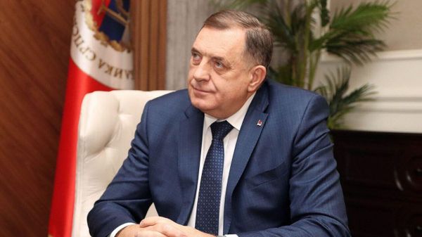 Милорад Додик