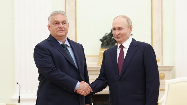 Президент РФ Владимир Путин встретился с премьер-министром Венгрии В. Орбаном