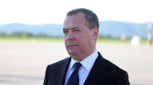Дмитрий Медведев
