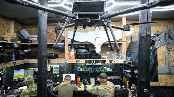 Обучение операторов FPV-дронов группировки Запад на Купянском направлении СВО