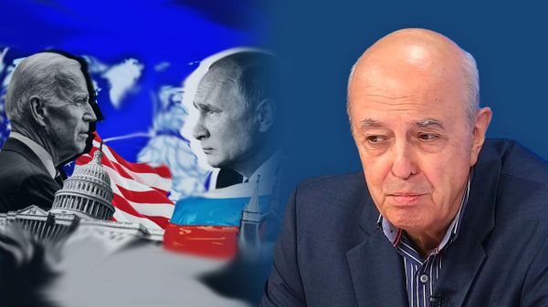 Михайлов 
