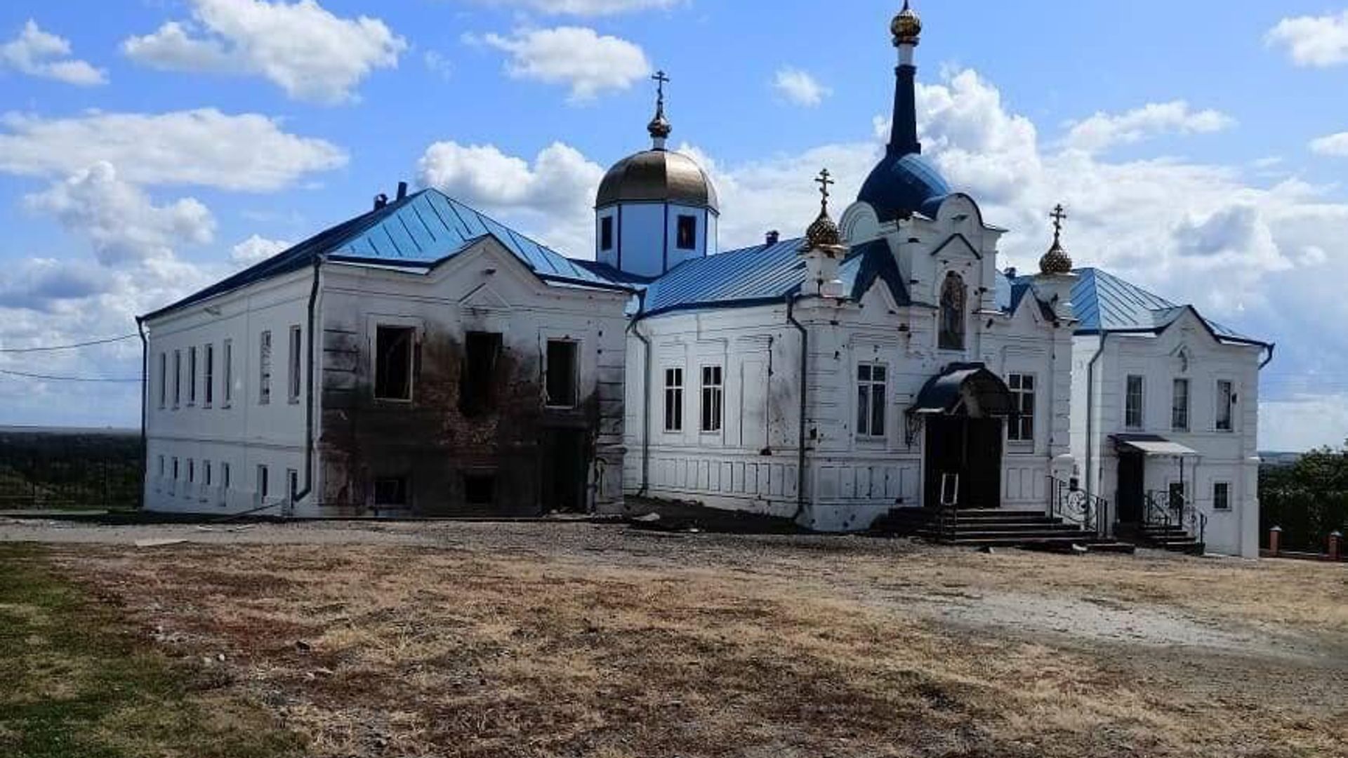 Горнальский монастырь после удара ВСУ - РИА Новости, 1920, 22.04.2025