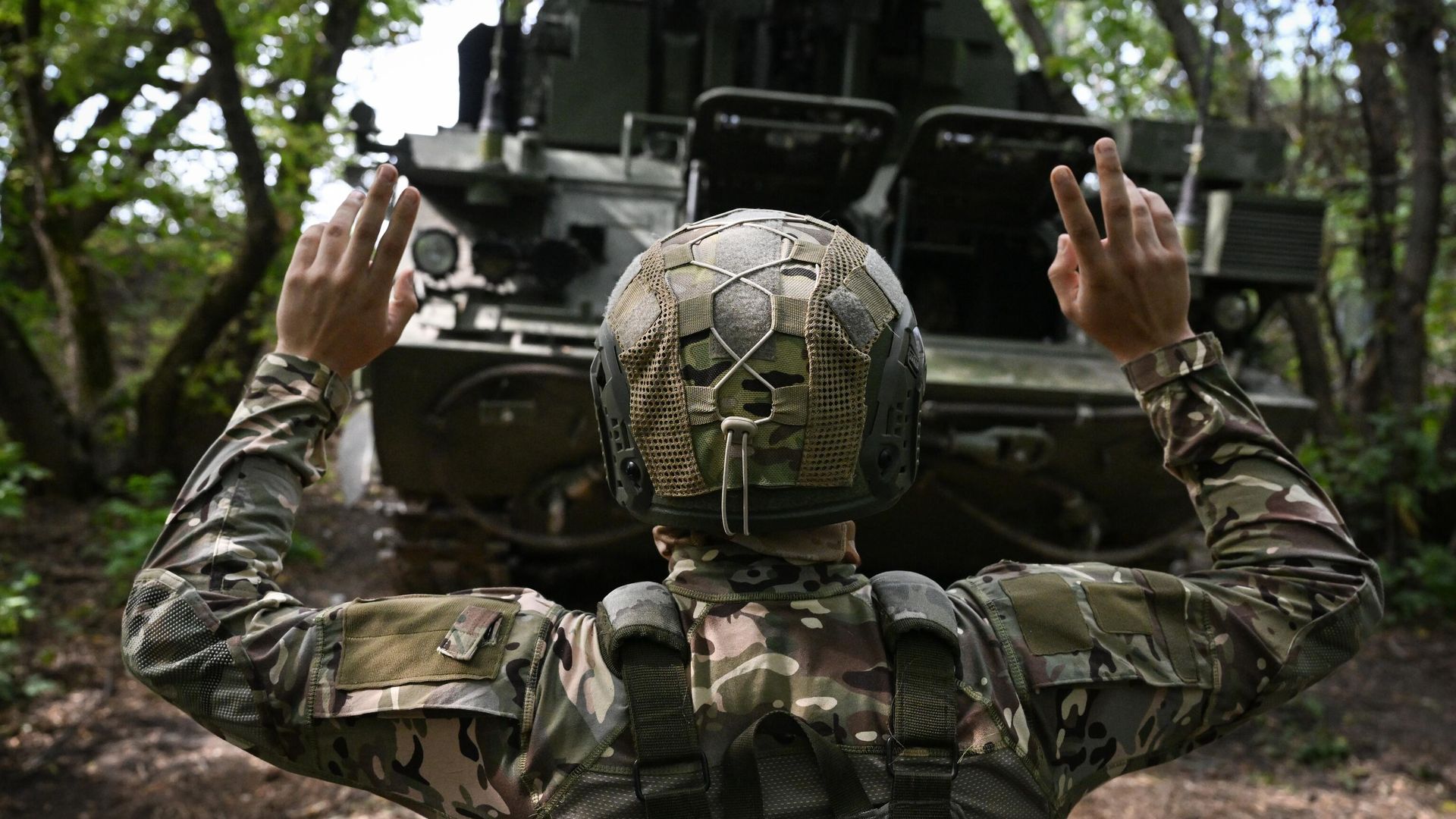 Боевое дежурство ЗРК Тор-2М ЦВО на Авдеевском направлении спецоперации - РИА Новости, 1920, 14.08.2024