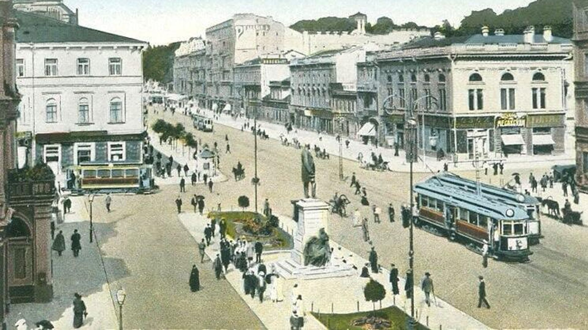 Памятник Столыпину на Крещатике Памятник Столыпину на Крещатике - РИА Новости, 1920, 14.09.2024