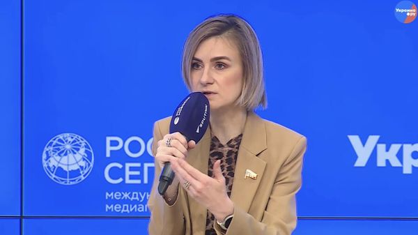 Мария Бутина. Форсайт-форум Хочу жить в России