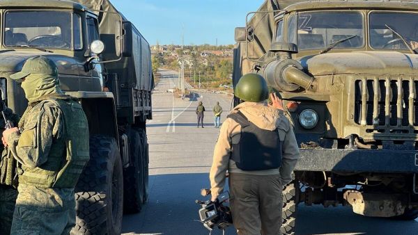 В Россию возвращены 110 граждан, находившихся в плену на Украине В Россию возвращены 110 граждан, находившихся в плену на Украине