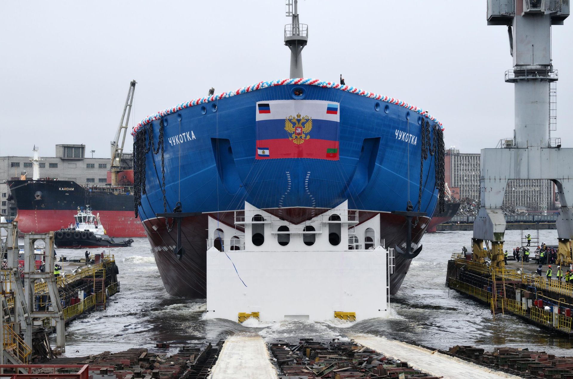 Спуск на воду атомного ледокола Чукотка в Санкт-Петербурге Спуск на воду атомного ледокола Чукотка в Санкт-Петербурге - РИА Новости, 1920, 08.11.2024