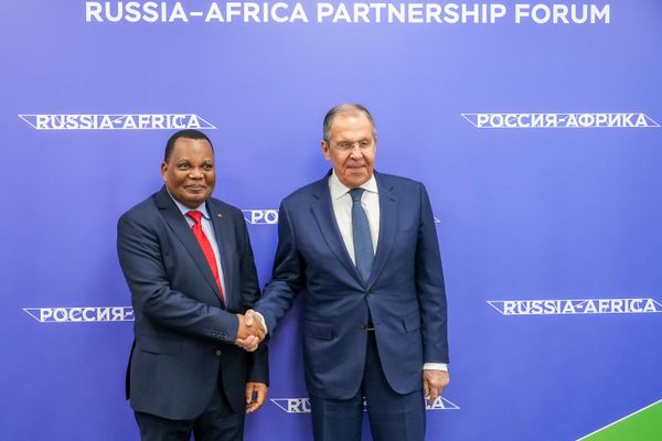 Встреча Министра иностранных дел Российской федерации С.В.Лаврова с Министром иностранных дел, франкофонии и конголезцев за рубежом Республики Конго Ж.-К.Гакоссо