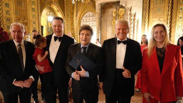 Трамп, Маск и Милей Трамп, Маск и Милей