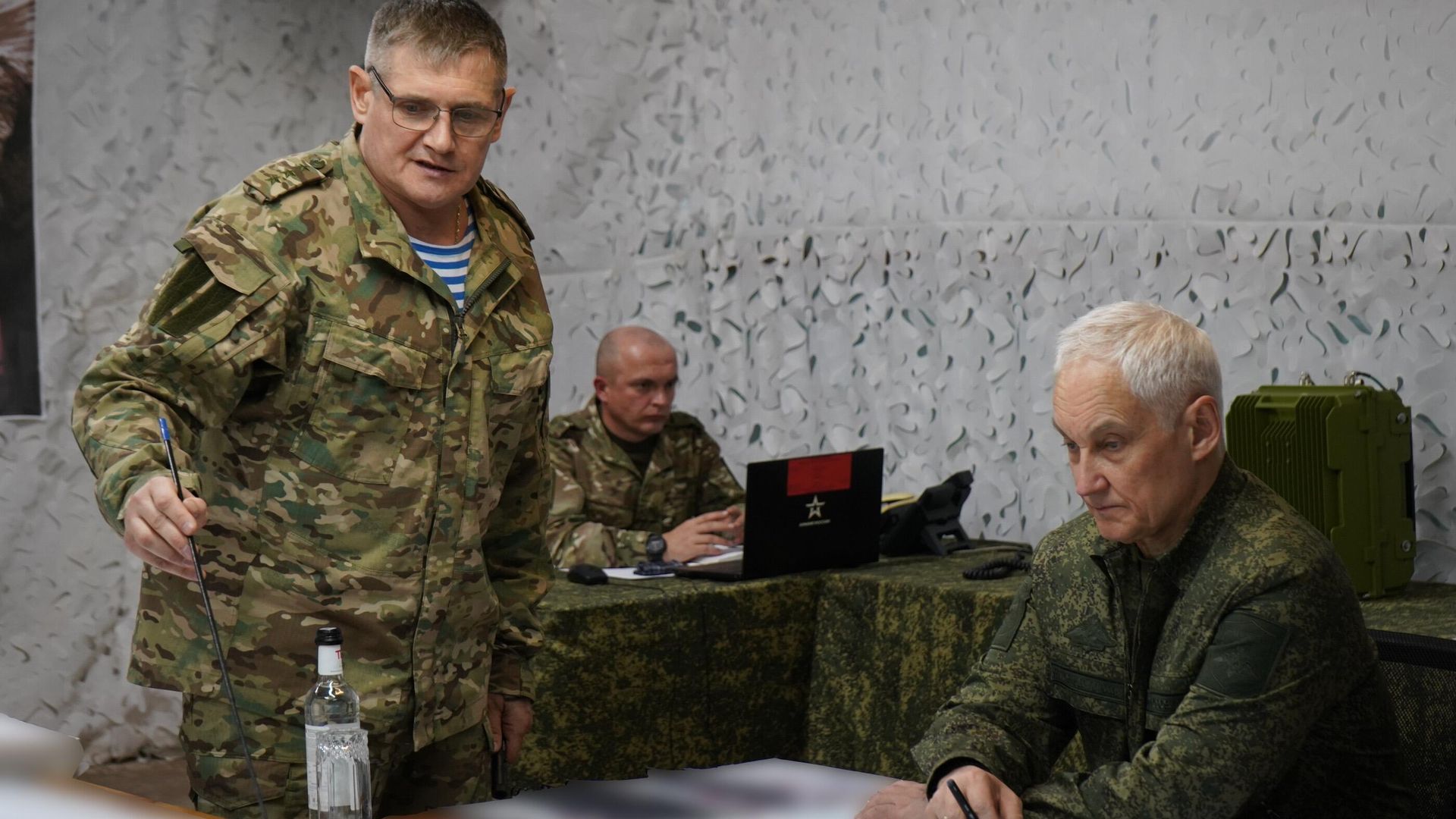 Министр обороны РФ А. Белоусов проинспектировал группировку войск Днепр - РИА Новости, 1920, 02.05.2025