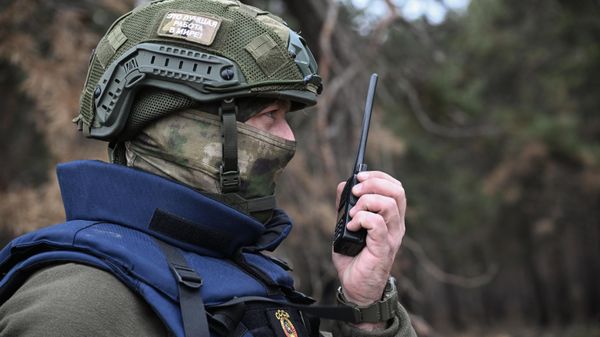 Работа сводного отряда разминирования МЧС РФ в Курской области
