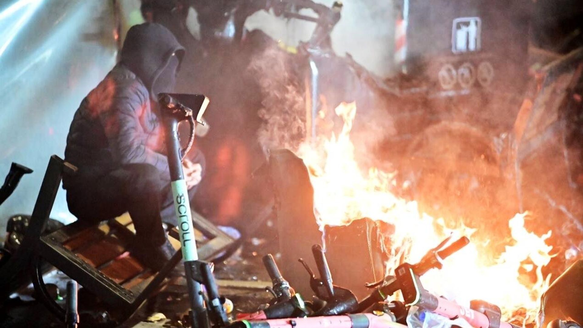 Акция протеста оппозиции в Тбилиси Акция протеста оппозиции в Тбилиси - РИА Новости, 1920, 05.12.2024