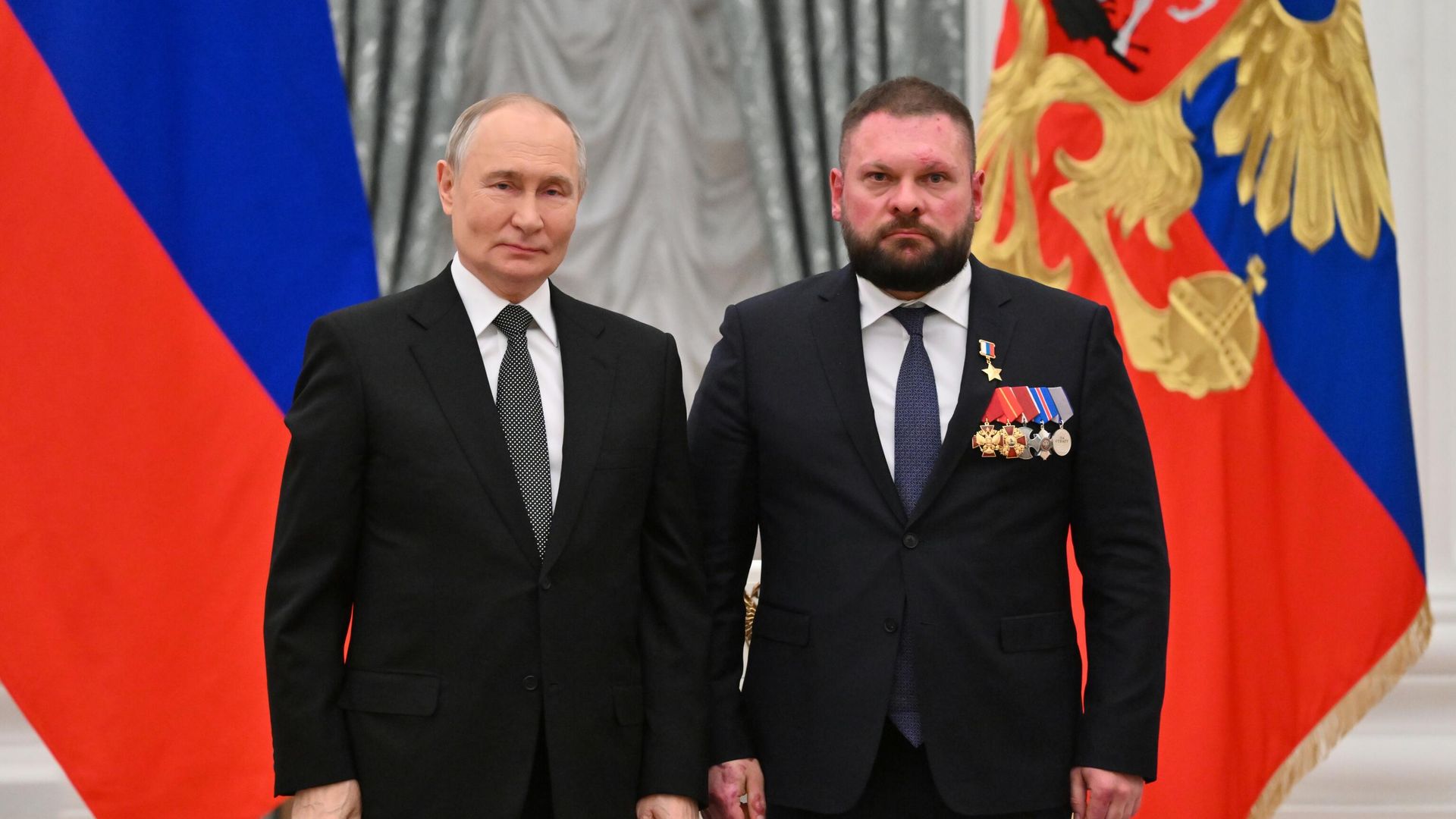 Президент Владимир Путин вручил государственные награды выдающимся россиянам - РИА Новости, 1920, 12.12.2024