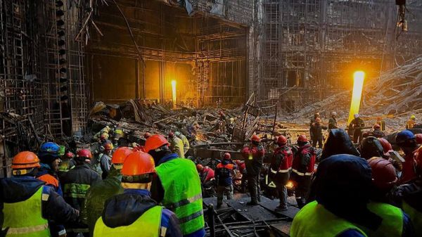 Фото: последствия теракта в Крокус-сити Фото: последствия теракта в Крокус-сити