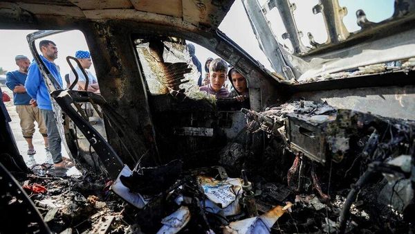 Фото: Израиль нанес авиаудар по генеральному консульству Ирана Фото: Израиль нанес авиаудар по генеральному консульству Ирана